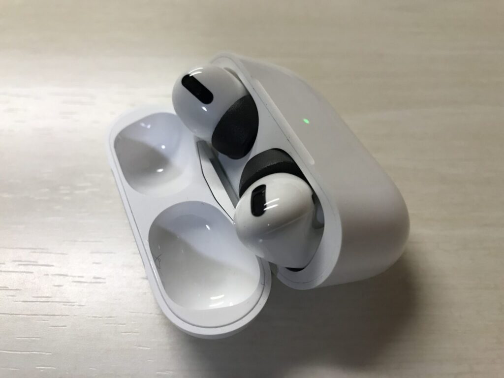 AirPods Proとコンプライのイヤーピースで高級耳栓が完全!